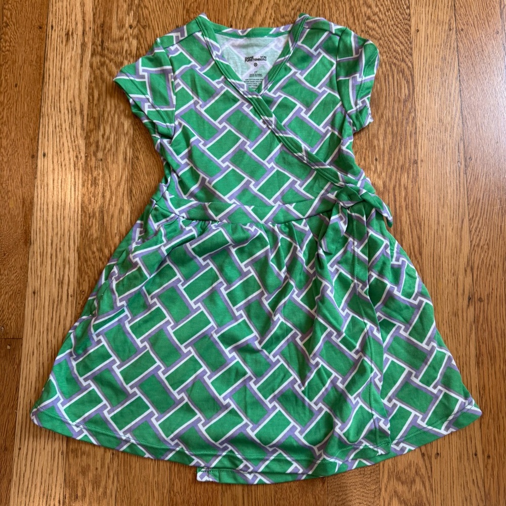 4/$20 Dianne Von Furstenberg Target, Green Patterned toddler Dress size 2t NWOT!